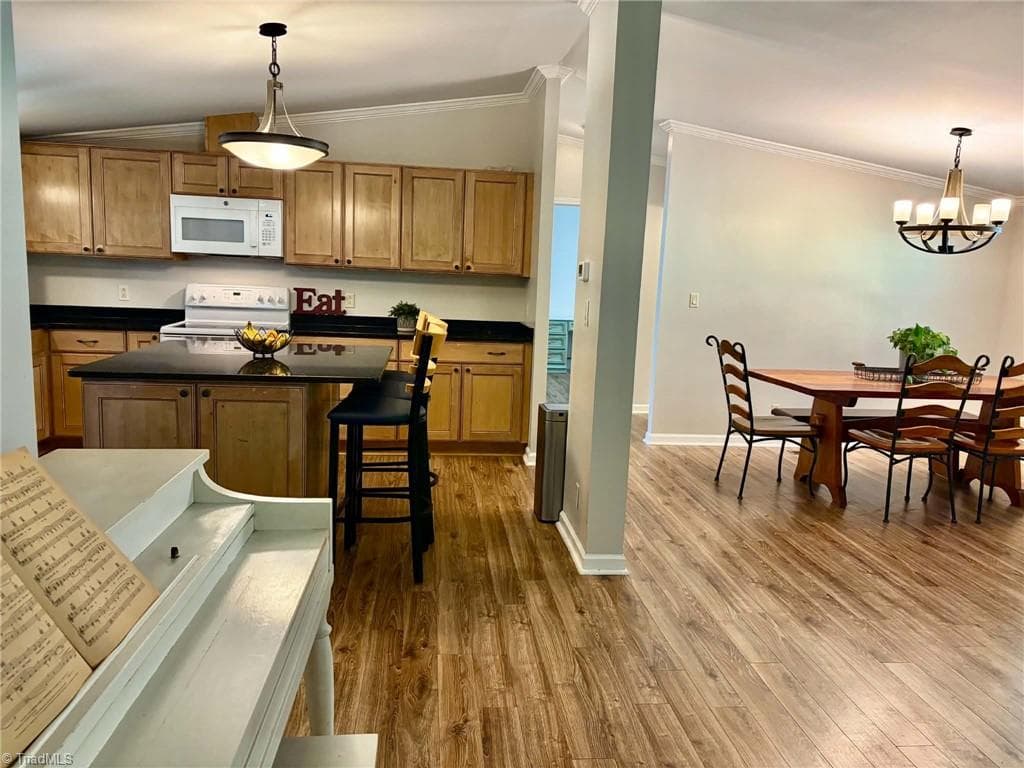 Manufactured Home at 275 Price Road, Moravian Falls NC 28654, photo 7 of 40