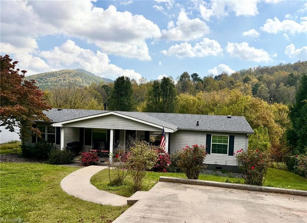 275 Price Road, Moravian Falls NC 28654