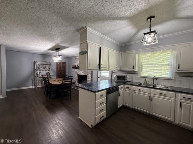 Stick/Site Built at 136 Dublin Drive, Winston-Salem NC 27107, Winston-Salem, photo 8 of 23