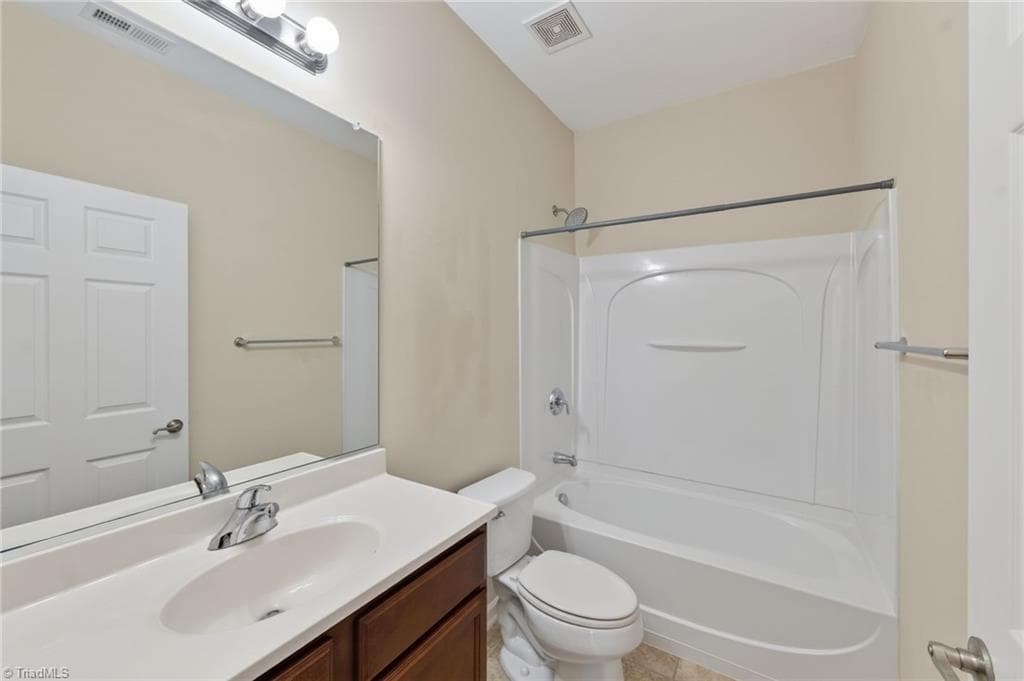 Stick/Site Built at 1164 Kelso Lane, Burlington NC 27215, Burlington, photo 15 of 50