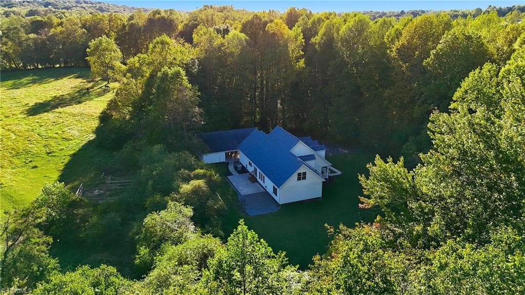 Modular at 151 Robertson Drive, Taylorsville NC 28681, Taylorsville, photo 34 of 45