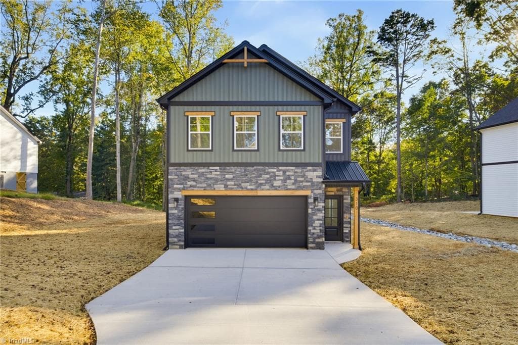 310 Lily Drive, Kernersville NC 27284