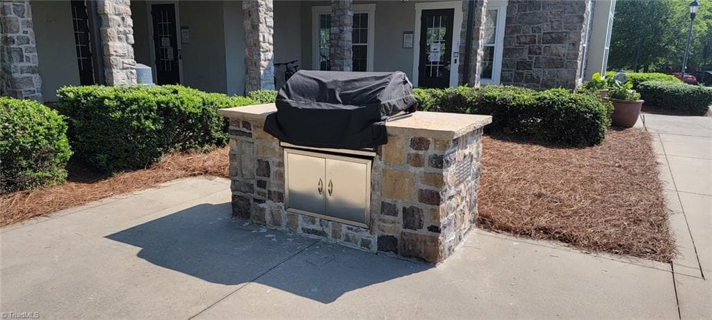 Stick/Site Built at 9441 Glenburn Lane, Charlotte NC 28278, Charlotte, photo 47 of 50