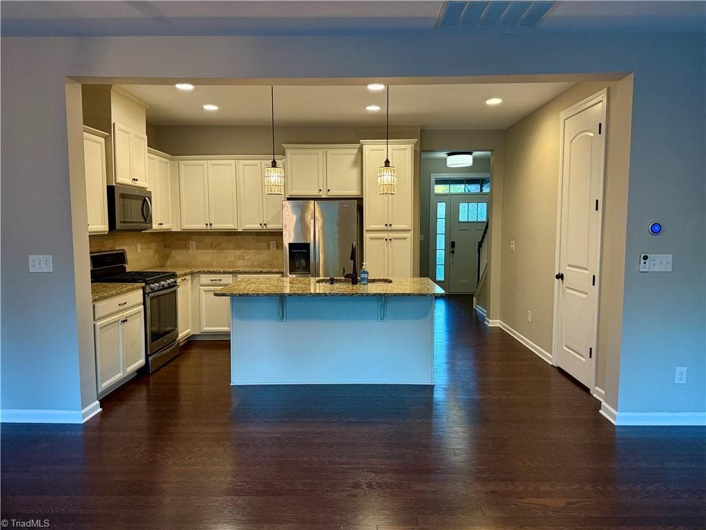 Stick/Site Built at 9441 Glenburn Lane, Charlotte NC 28278, Charlotte, photo 12 of 50