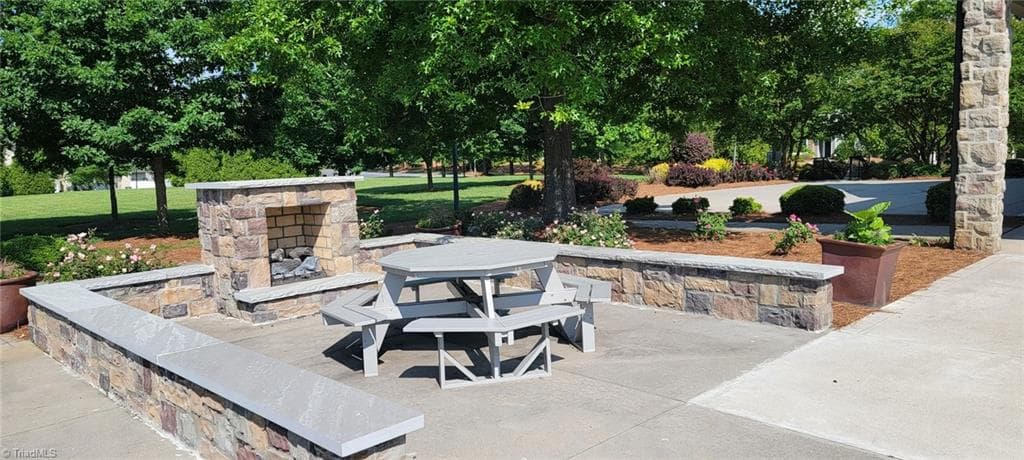Stick/Site Built at 9441 Glenburn Lane, Charlotte NC 28278, Charlotte, photo 48 of 50