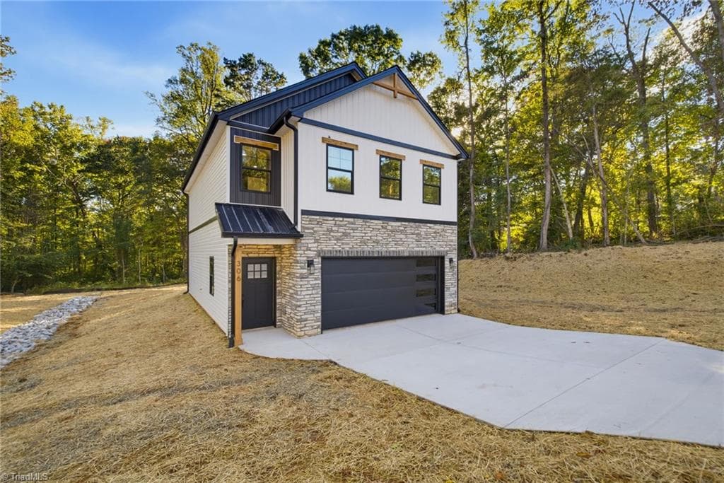 Stick/Site Built at 306 Lily Drive, Kernersville NC 27284, Kernersville, photo 3 of 35