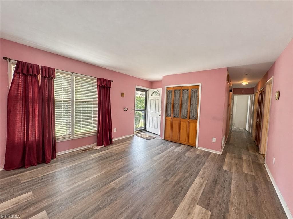 Stick/Site Built at 5707 Antietam Drive, Winston-Salem NC 27106, Winston-Salem, photo 2 of 9