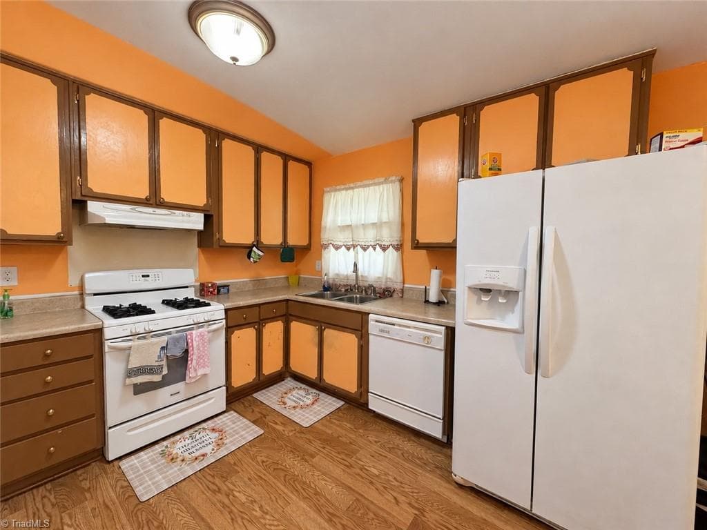 Stick/Site Built at 5707 Antietam Drive, Winston-Salem NC 27106, Winston-Salem, photo 5 of 9