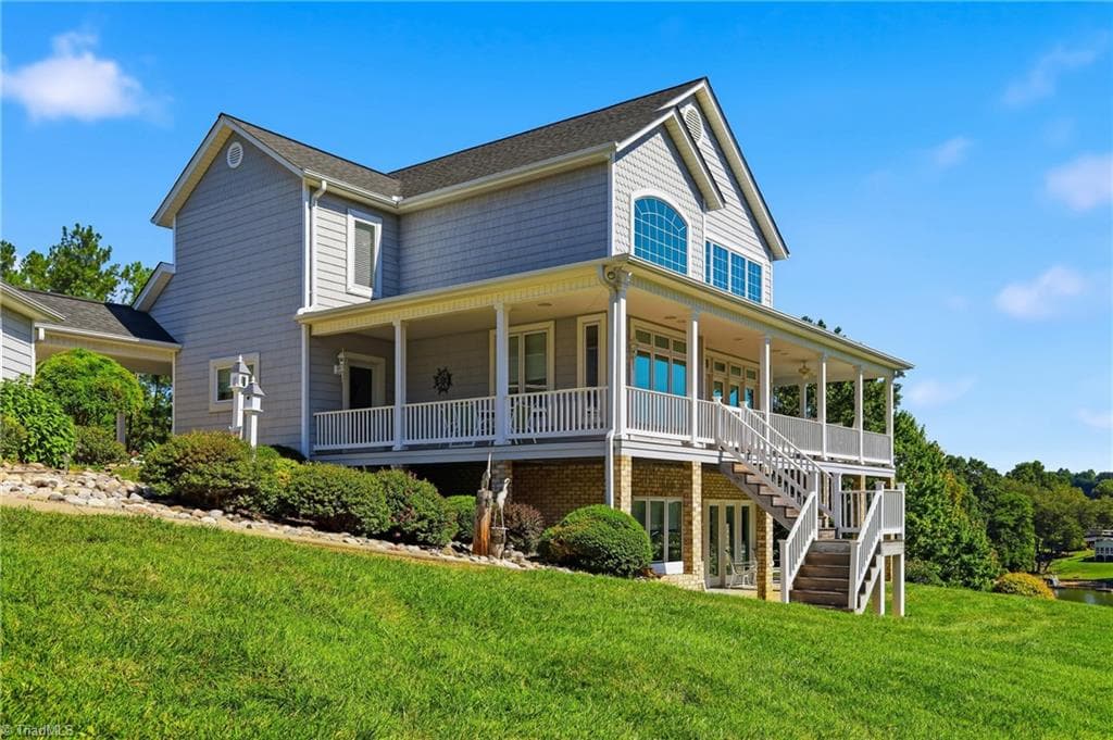 Stick/Site Built at 687 Sam Poole Lane, Taylorsville NC 28681, photo 5 of 46
