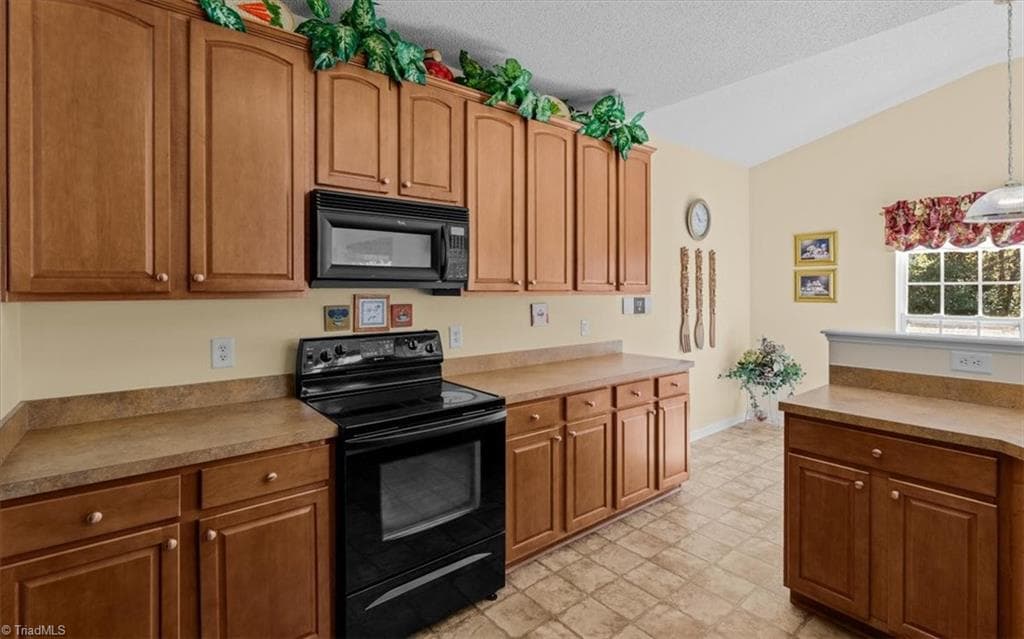 Stick/Site Built at 4264 Harbor Ridge Drive, Greensboro NC 27406, photo 12 of 50