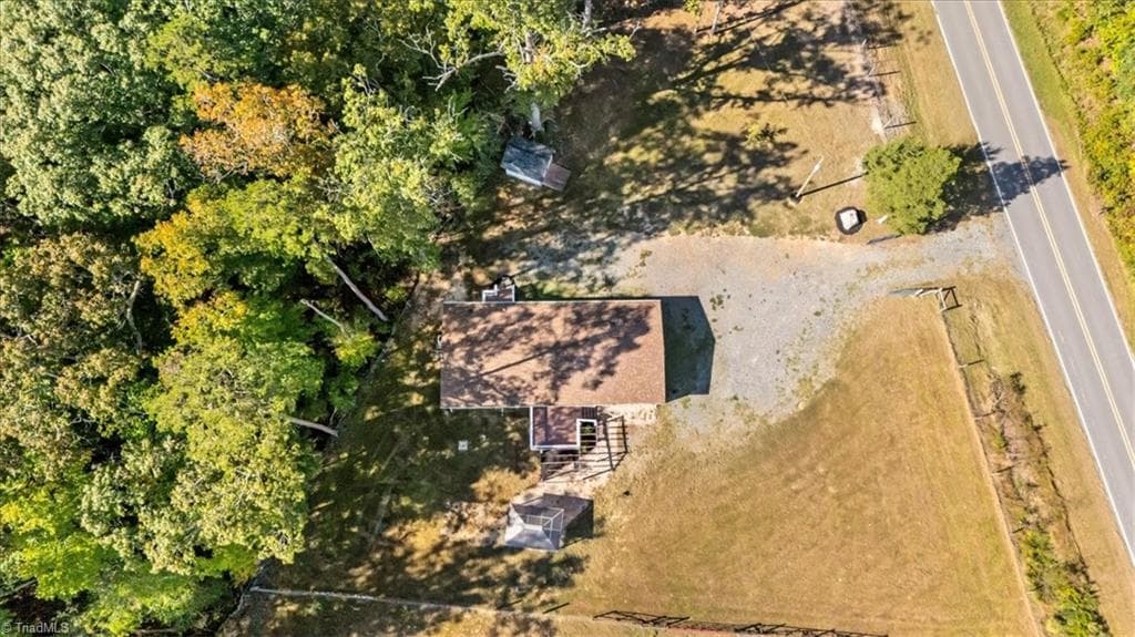 Manufactured Home at 7775 Riverside Road, Seagrove NC 27341, Seagrove, photo 43 of 43