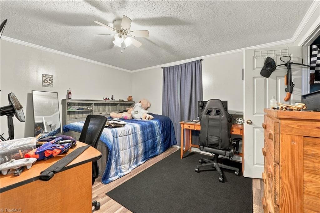 Manufactured Home at 3921 S NC Highway 8, Walnut Cove NC 27052, Walnut Cove, photo 12 of 34