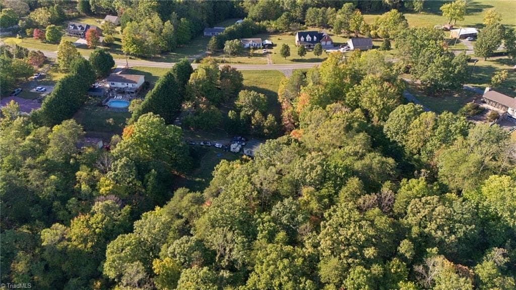 Manufactured Home at 3921 S NC Highway 8, Walnut Cove NC 27052, Walnut Cove, photo 33 of 34