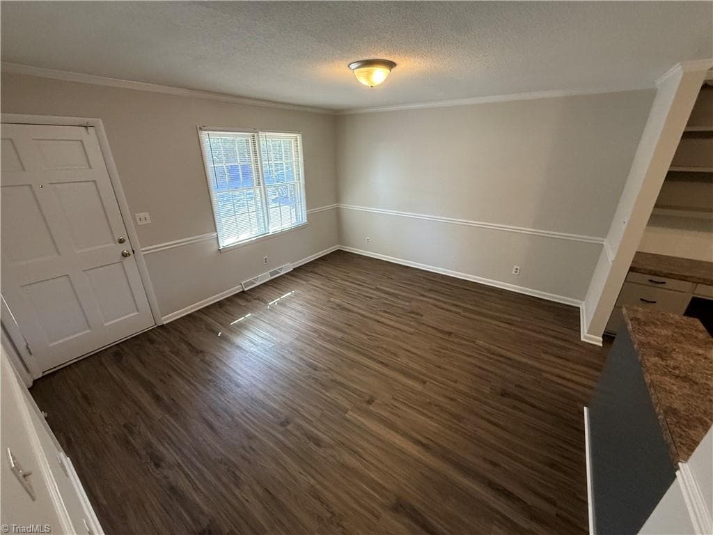 Multi Family at 115 N Gordon Drive # 5, Winston-Salem NC 27104, photo 4 of 12