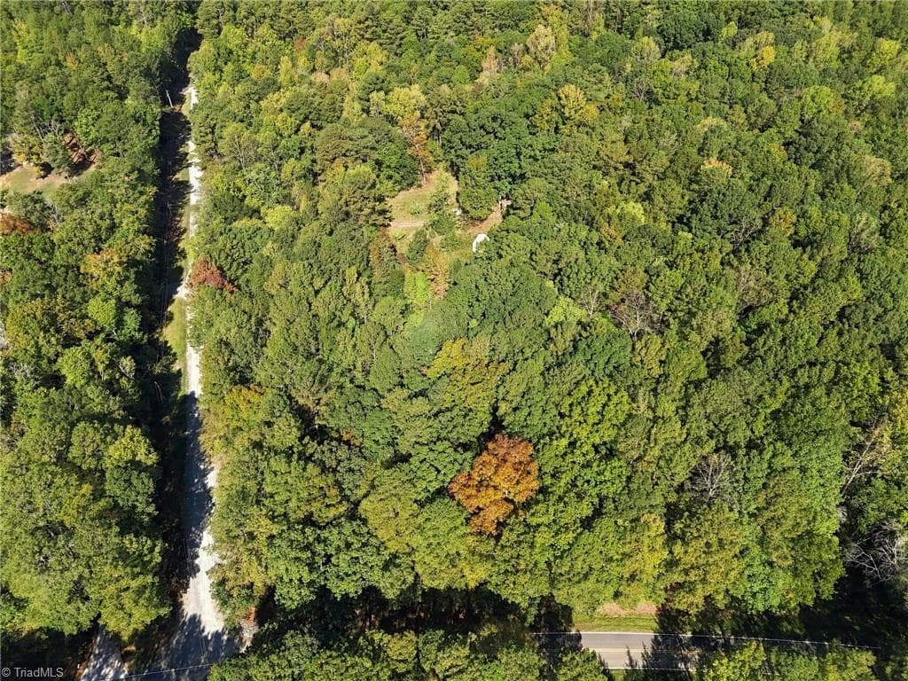 Single Family Residence at 96 Deer Run, Pittsboro NC 27312, Pittsboro, photo 4 of 16
