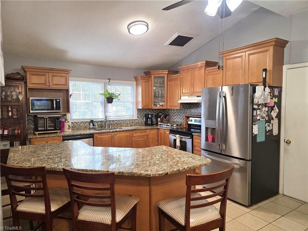 Stick/Site Built at 119 Ridgeway Road, Thomasville NC 27360, Thomasville, photo 17 of 33