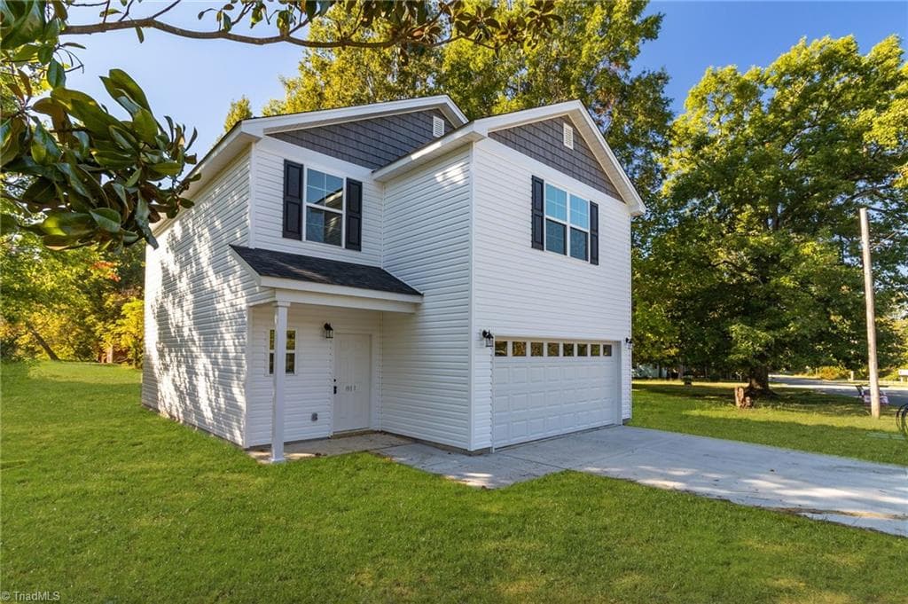 Stick/Site Built at 811 W Swannanoa Avenue, Liberty NC 27298, Liberty, photo 2 of 26