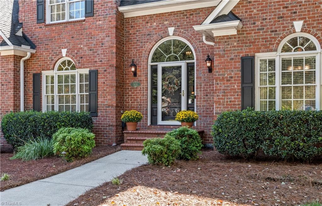 Stick/Site Built at 1870 Adare Drive, Clemmons NC 27012, photo 4 of 40