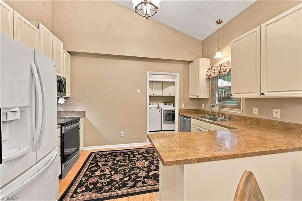 Stick/Site Built at 2809 Stageline Drive, Raleigh NC 27603, Raleigh, photo 18 of 34