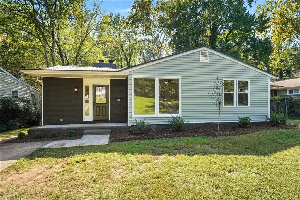 Stick/Site Built at 2511 Woodview Drive, Greensboro NC 27408, Greensboro, photo 2 of 30