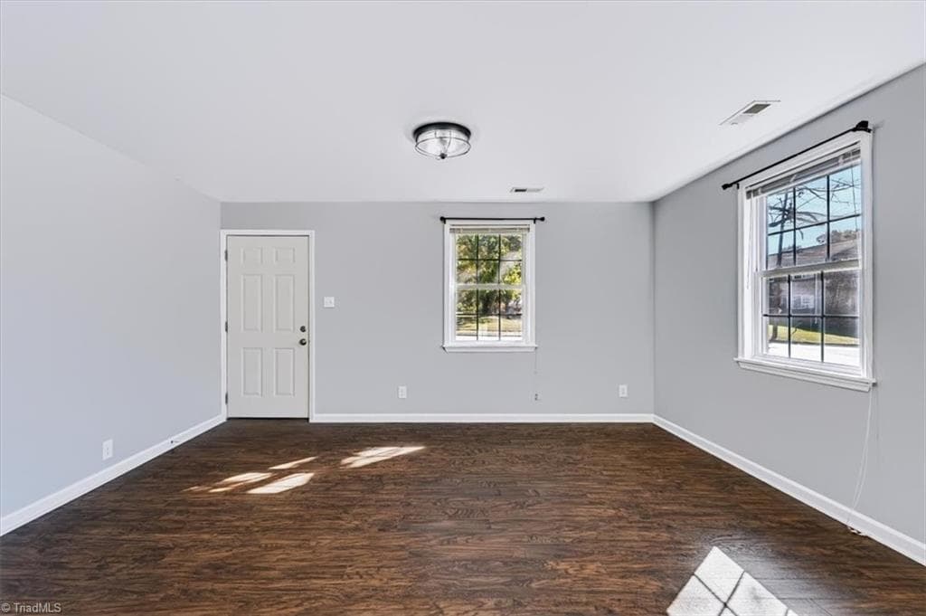 Stick/Site Built at 1001 Grayland Street, Greensboro NC 27408, photo 10 of 48