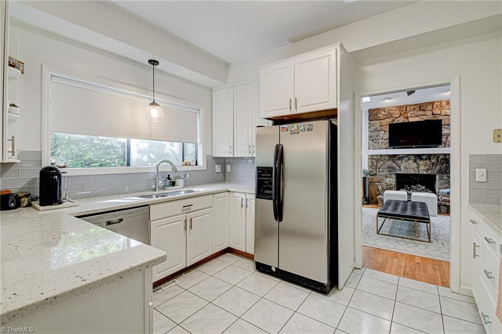 Stick/Site Built at 1128 Fenimore Street, Winston-Salem NC 27103, Winston-Salem, photo 9 of 34