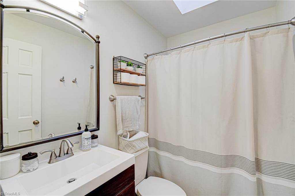 Stick/Site Built at 1128 Fenimore Street, Winston-Salem NC 27103, Winston-Salem, photo 19 of 34