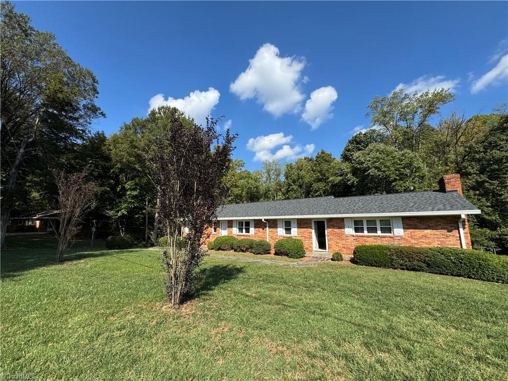 Stick/Site Built at 5721 Nylon Drive, Winston-Salem NC 27105, photo 10 of 50
