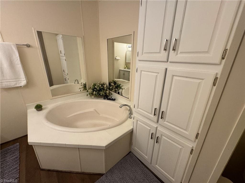Manufactured Home at 1376 Harris Road, Walnut Cove NC 27052, Walnut Cove, photo 27 of 45