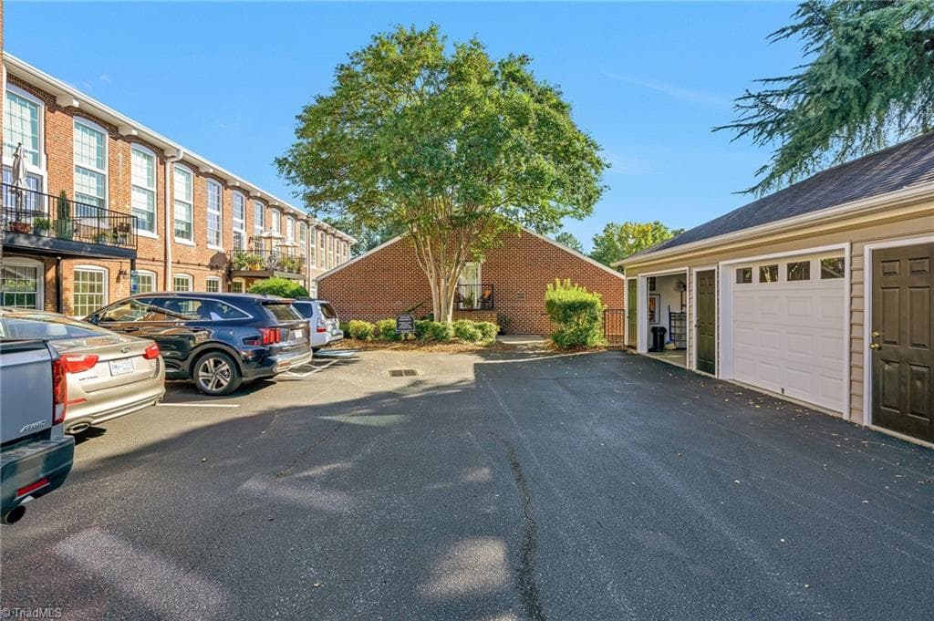 Stick/Site Built at 155 Tar Branch Court, Winston-Salem NC 27101, Winston-Salem, photo 2 of 26