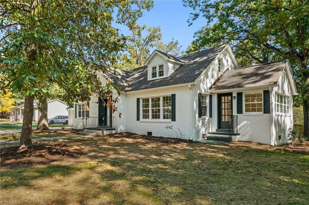 Stick/Site Built at 103 Jones Avenue, Thomasville NC 27360, Thomasville, photo 3 of 50