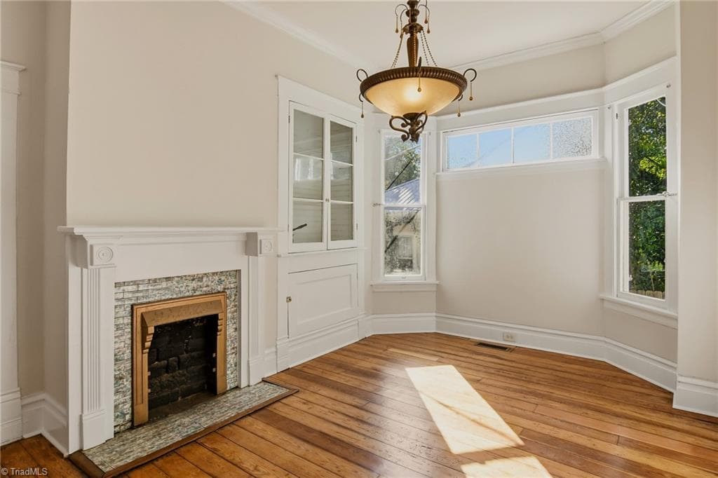 Stick/Site Built at 126 Shady Boulevard, Winston-Salem NC 27101, Winston-Salem, photo 13 of 31