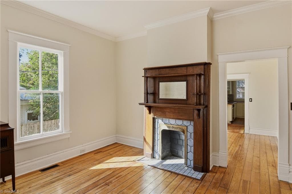 Stick/Site Built at 126 Shady Boulevard, Winston-Salem NC 27101, Winston-Salem, photo 10 of 31