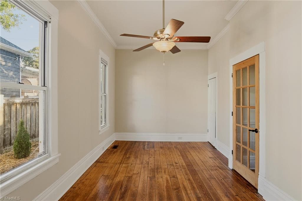 Stick/Site Built at 126 Shady Boulevard, Winston-Salem NC 27101, Winston-Salem, photo 18 of 31
