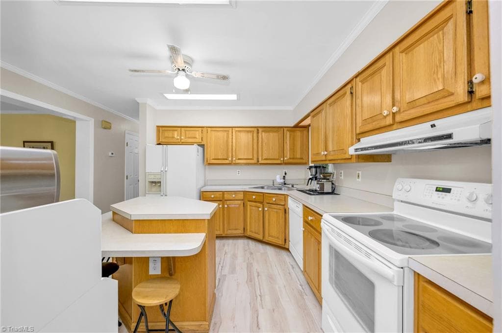 Modular at 294 Pike Road, Moravian Falls NC 28654, photo 16 of 38