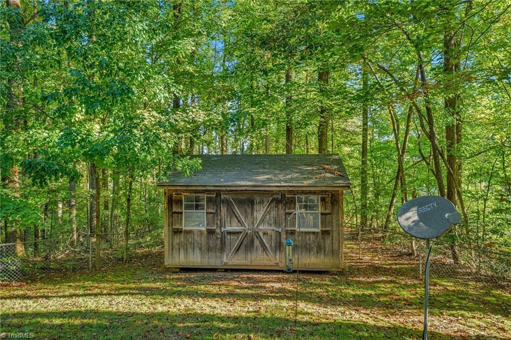 Modular at 294 Pike Road, Moravian Falls NC 28654, photo 38 of 38