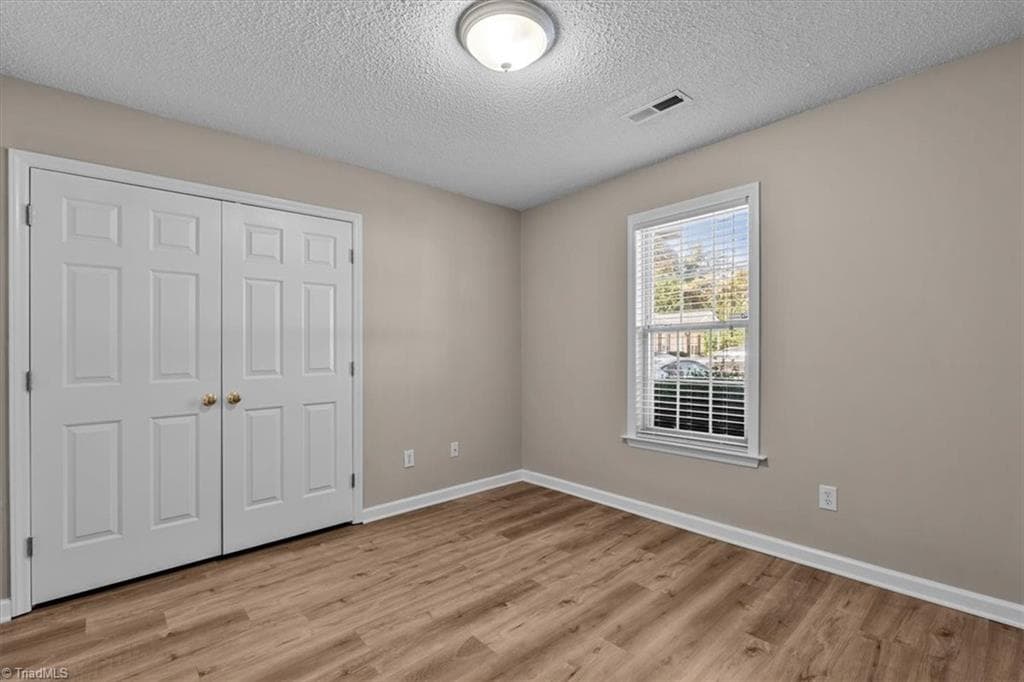 Stick/Site Built at 2564 Ambassador Court, High Point NC 27265, High Point, photo 23 of 32