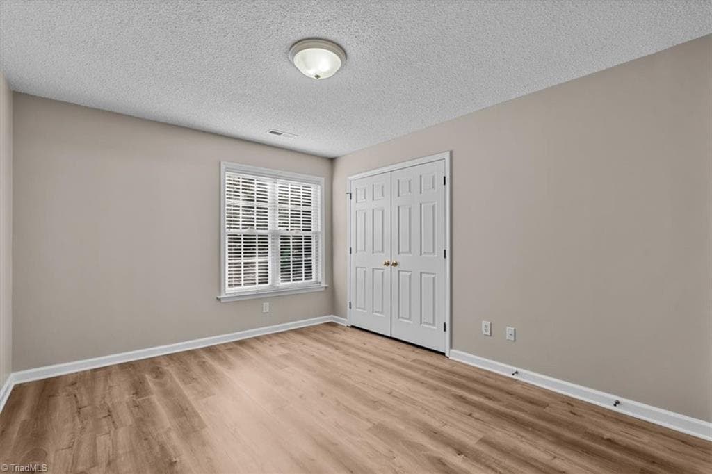 Stick/Site Built at 2564 Ambassador Court, High Point NC 27265, High Point, photo 16 of 32