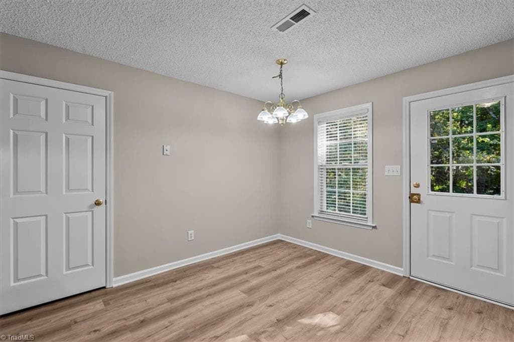 Stick/Site Built at 2564 Ambassador Court, High Point NC 27265, High Point, photo 14 of 32