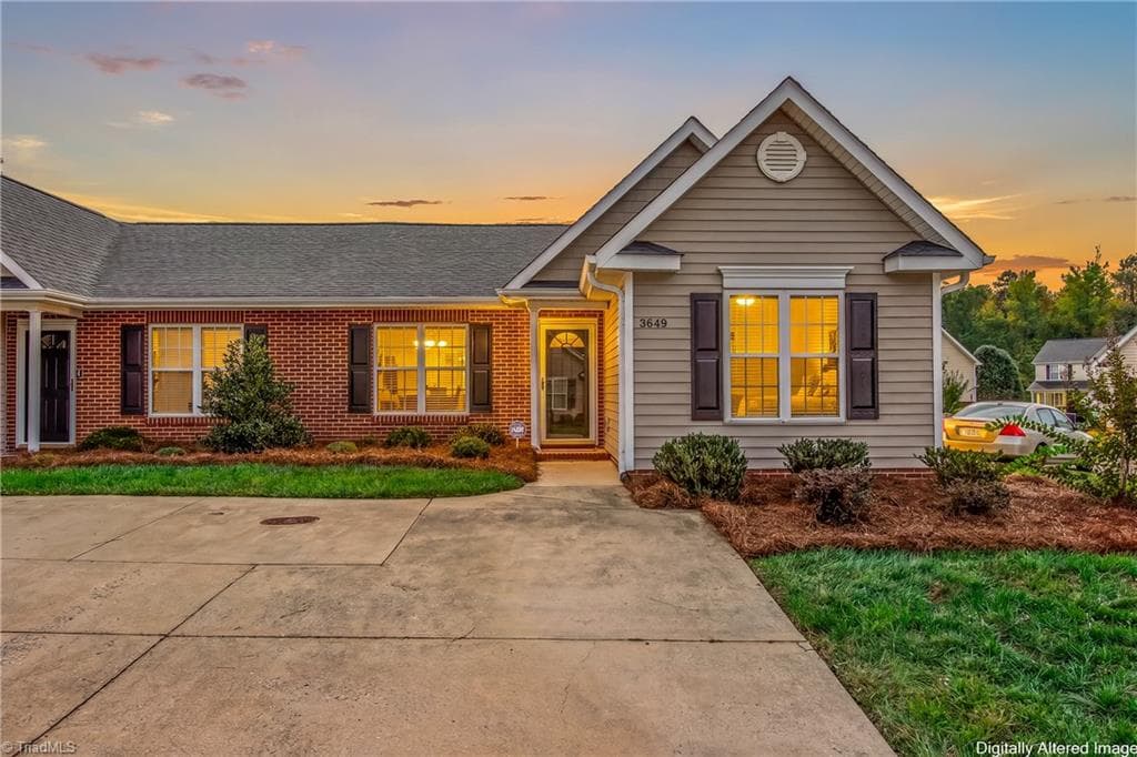 Stick/Site Built at 3649 Rock Meadow Circle, High Point NC 27265, High Point, photo 3 of 37