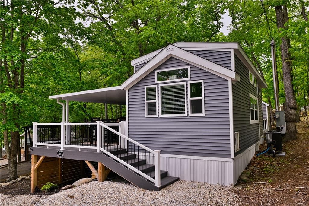 Manufactured Home at 310 Laurelwood Lane, Traphill NC 28685, Traphill, photo 27 of 27