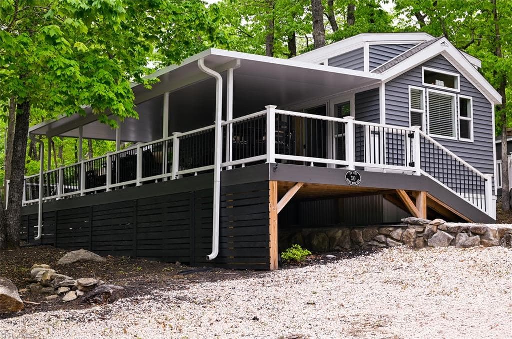 Manufactured Home at 310 Laurelwood Lane, Traphill NC 28685, Traphill, photo 2 of 27