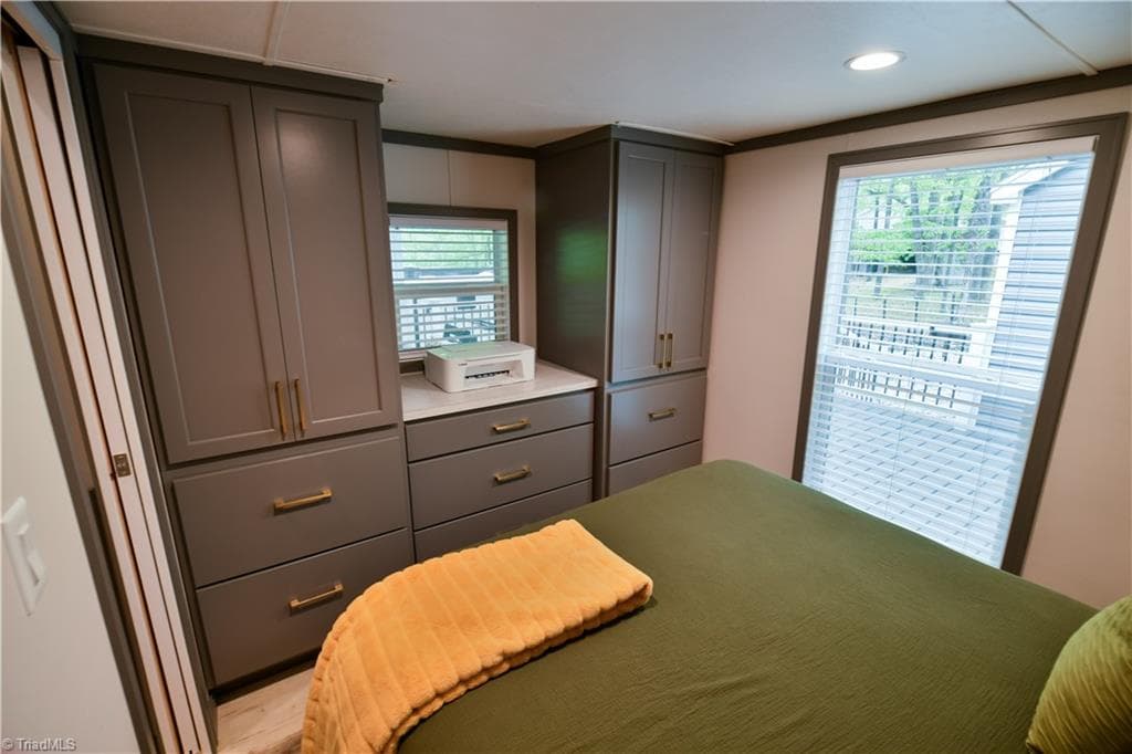 Manufactured Home at 310 Laurelwood Lane, Traphill NC 28685, Traphill, photo 13 of 27