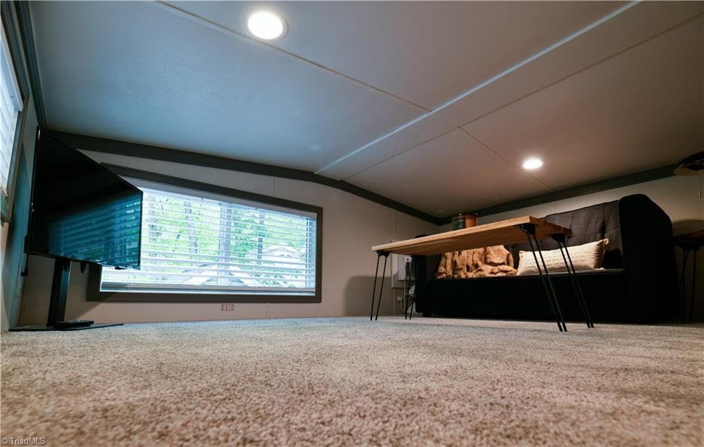 Manufactured Home at 310 Laurelwood Lane, Traphill NC 28685, Traphill, photo 16 of 27