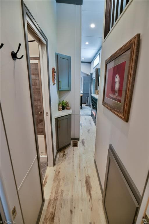 Manufactured Home at 310 Laurelwood Lane, Traphill NC 28685, Traphill, photo 14 of 27
