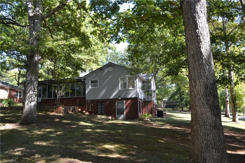 Stick/Site Built at 208 Hillcrest Drive, Madison NC 27025, Madison, photo 6 of 34