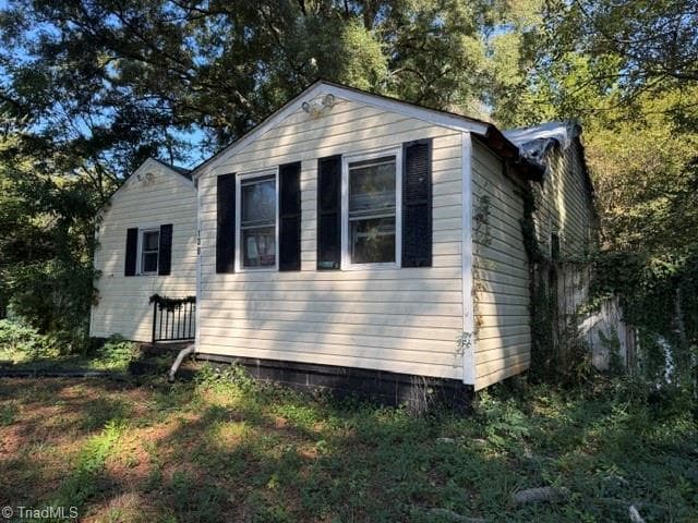 Stick/Site Built at 139 Wayside Drive, Winston-Salem NC 27107, Winston-Salem, photo 2 of 5