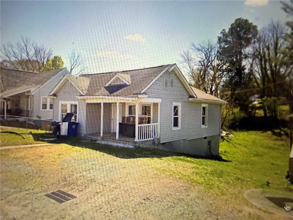 824 McCreary Street, Winston-Salem NC 27105
