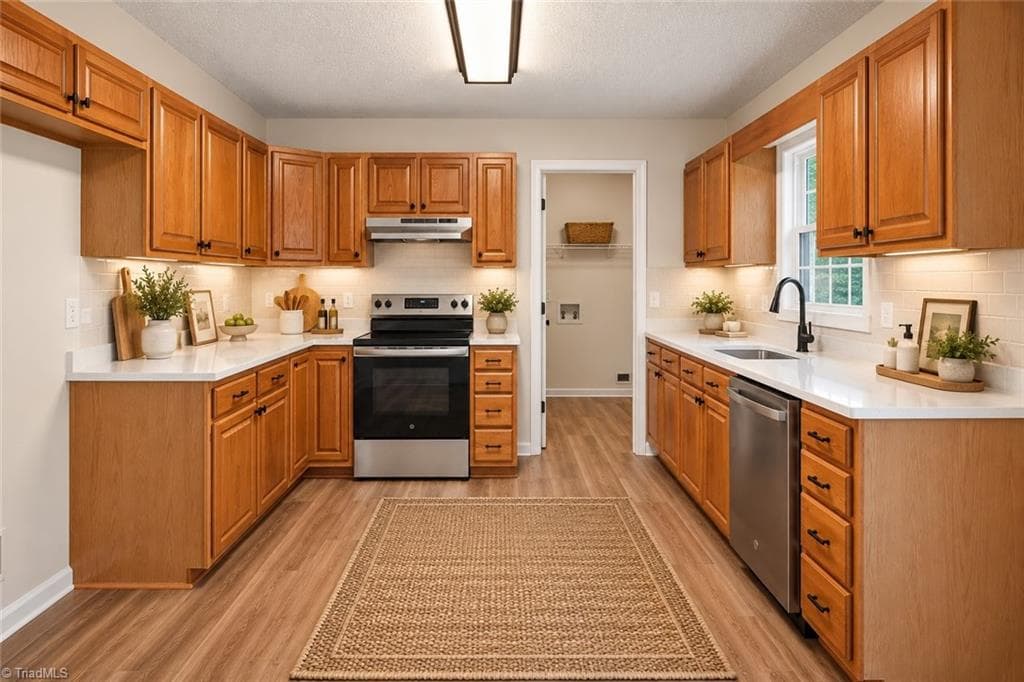 Stick/Site Built at 125 Cloverfield Court, Winston-Salem NC 27127, Winston-Salem, photo 6 of 42