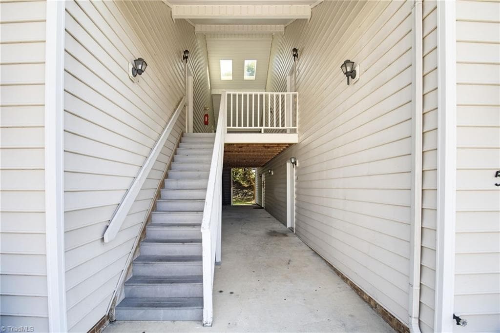 Stick/Site Built at 5701 Battery Court, Greensboro NC 27409, Greensboro, photo 4 of 19